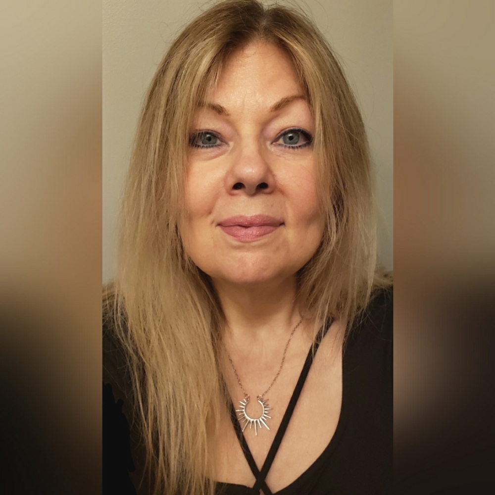 Meet your Posher, Cathy